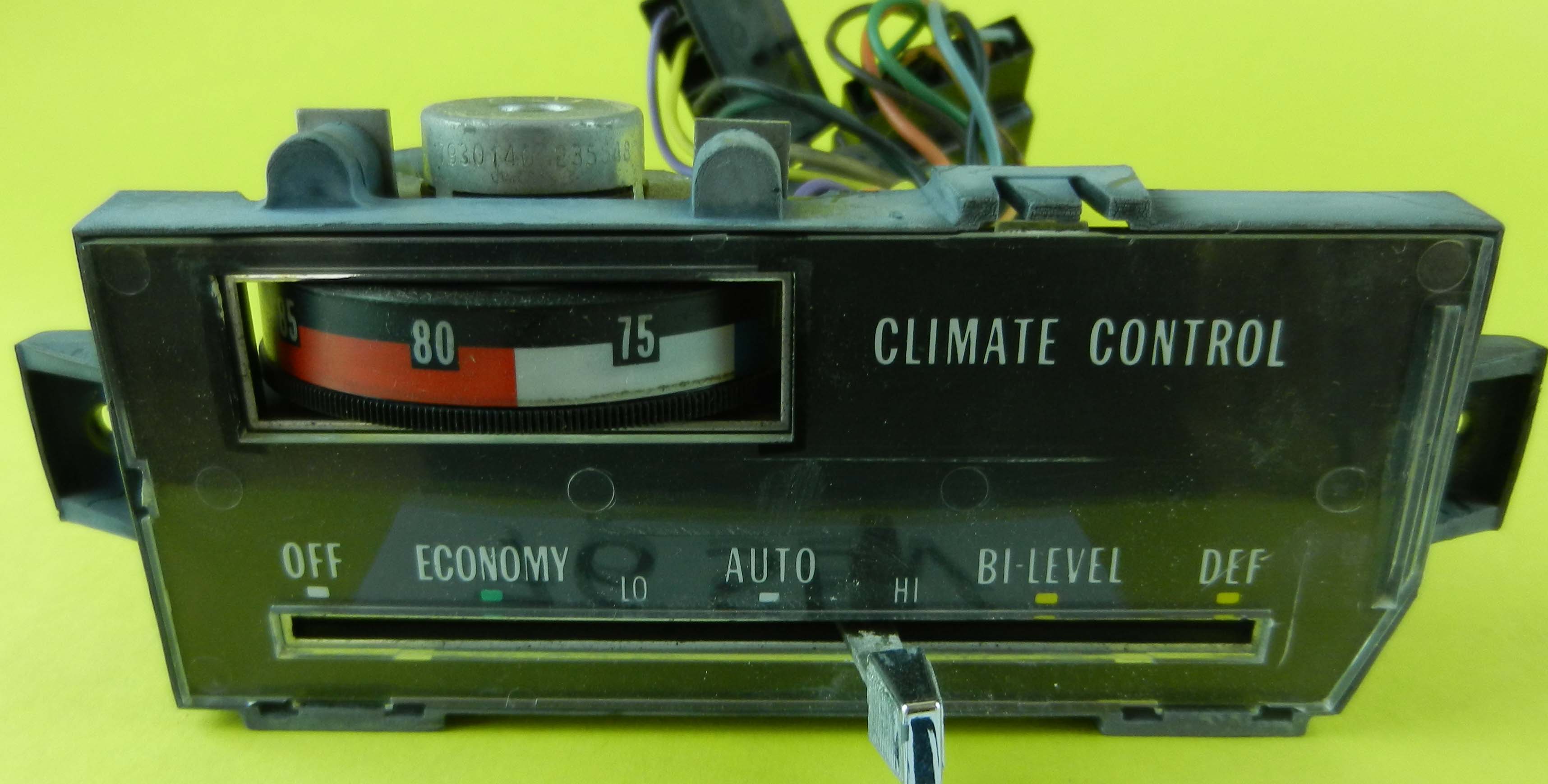 (image for) 1976 cadillac Seville Climate Control Unit